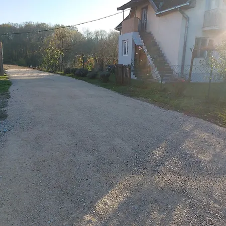 Kuca - * Požega